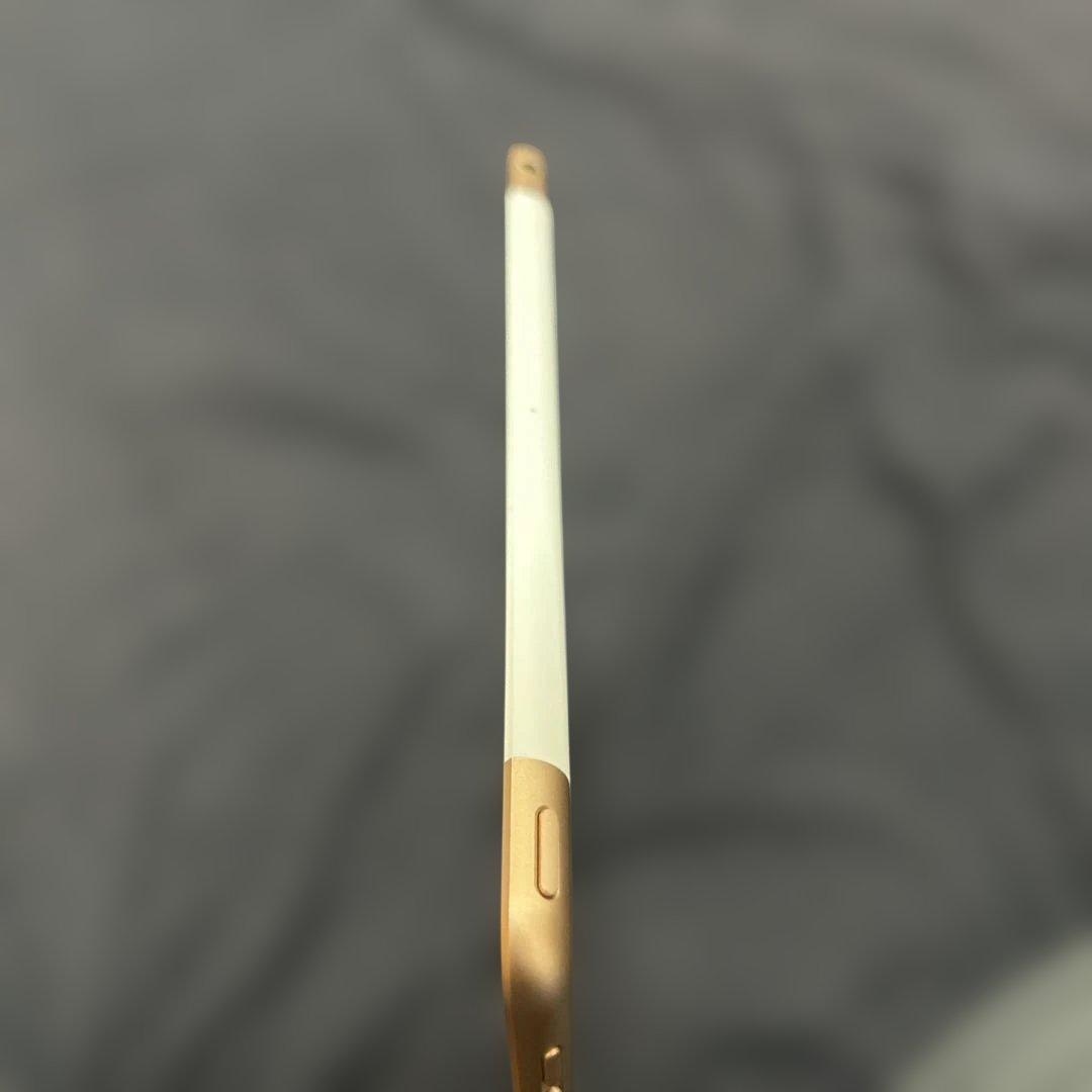 iPad 第7世代 32GB スペースグレイ Wi-Fi + Cellular