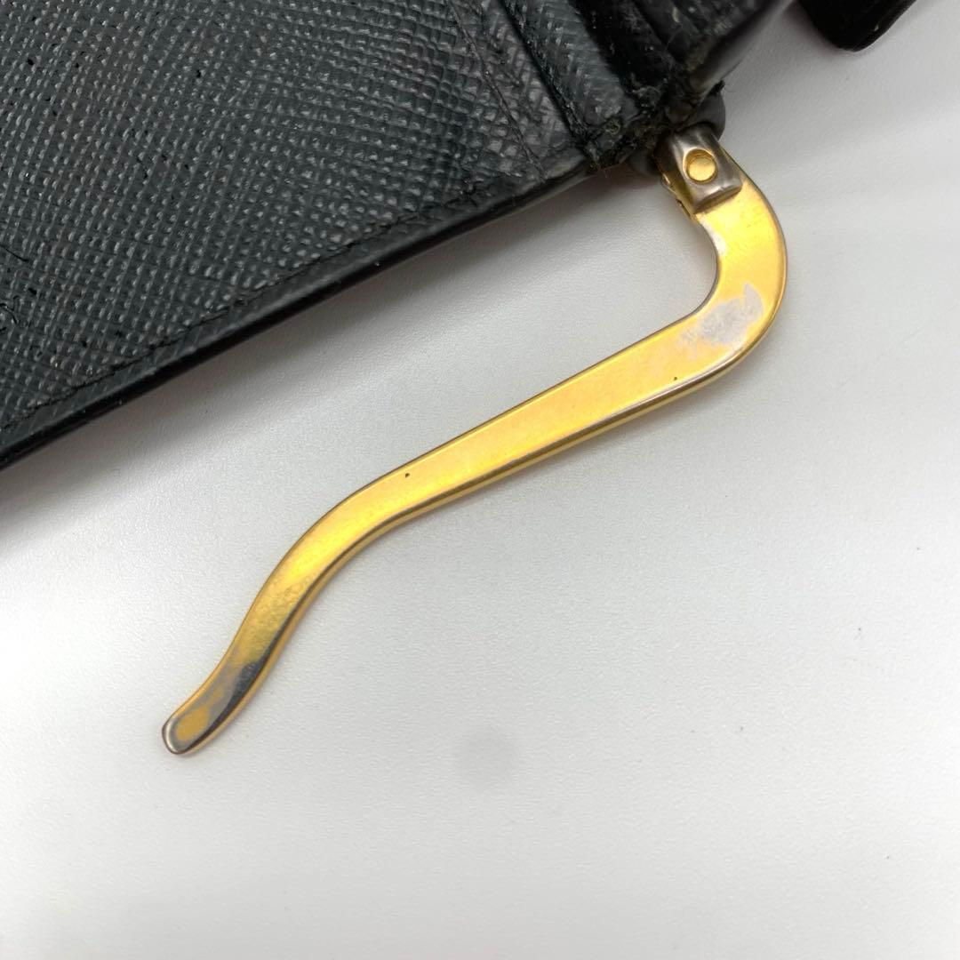 PRADA マネークリップ 札入れ 二つ折り サフィアーノレザー メタルロゴ 黒