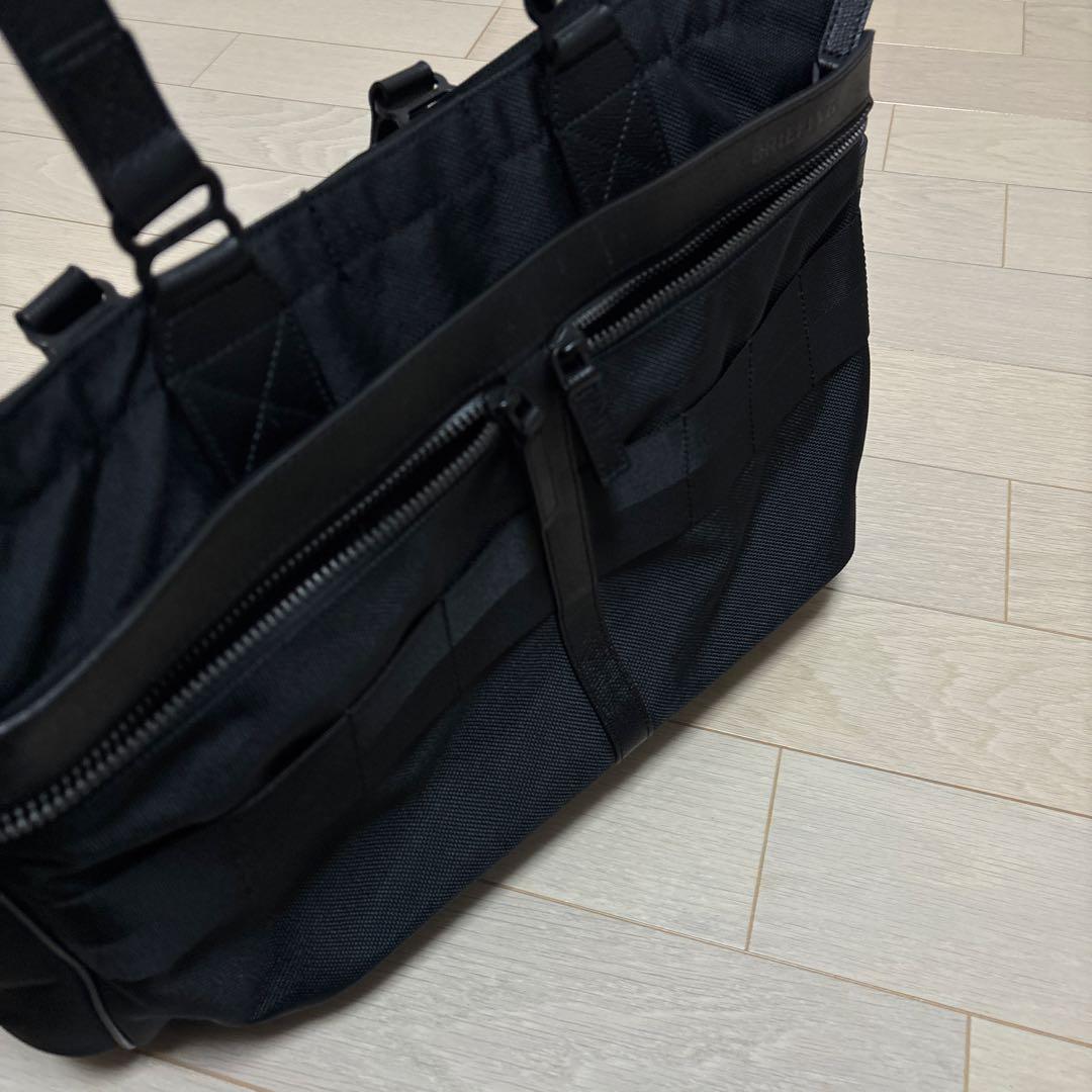 【BRIEFING】FUSION SQ TOTE HD（BLACK）