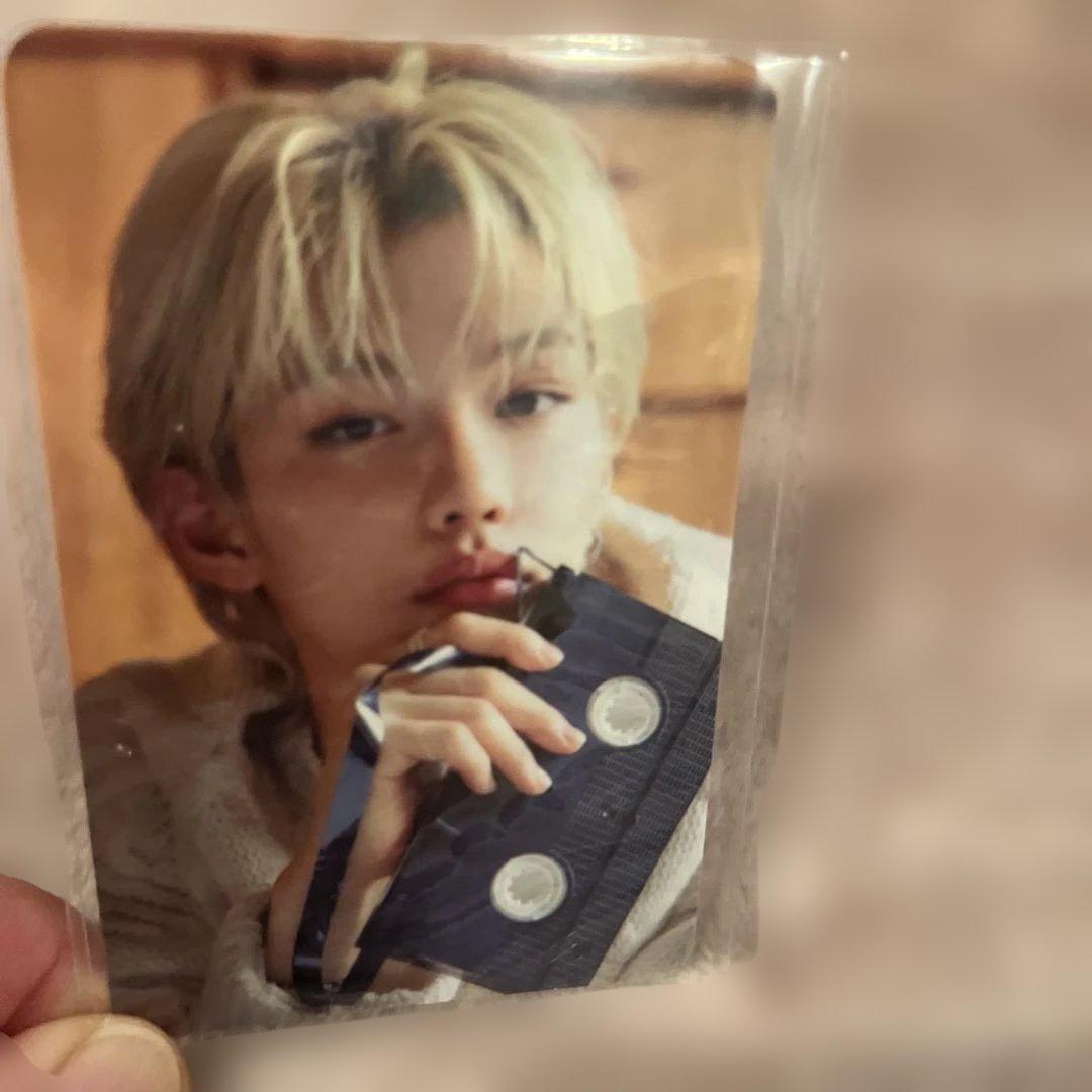 スキズ　フィリックス　カード