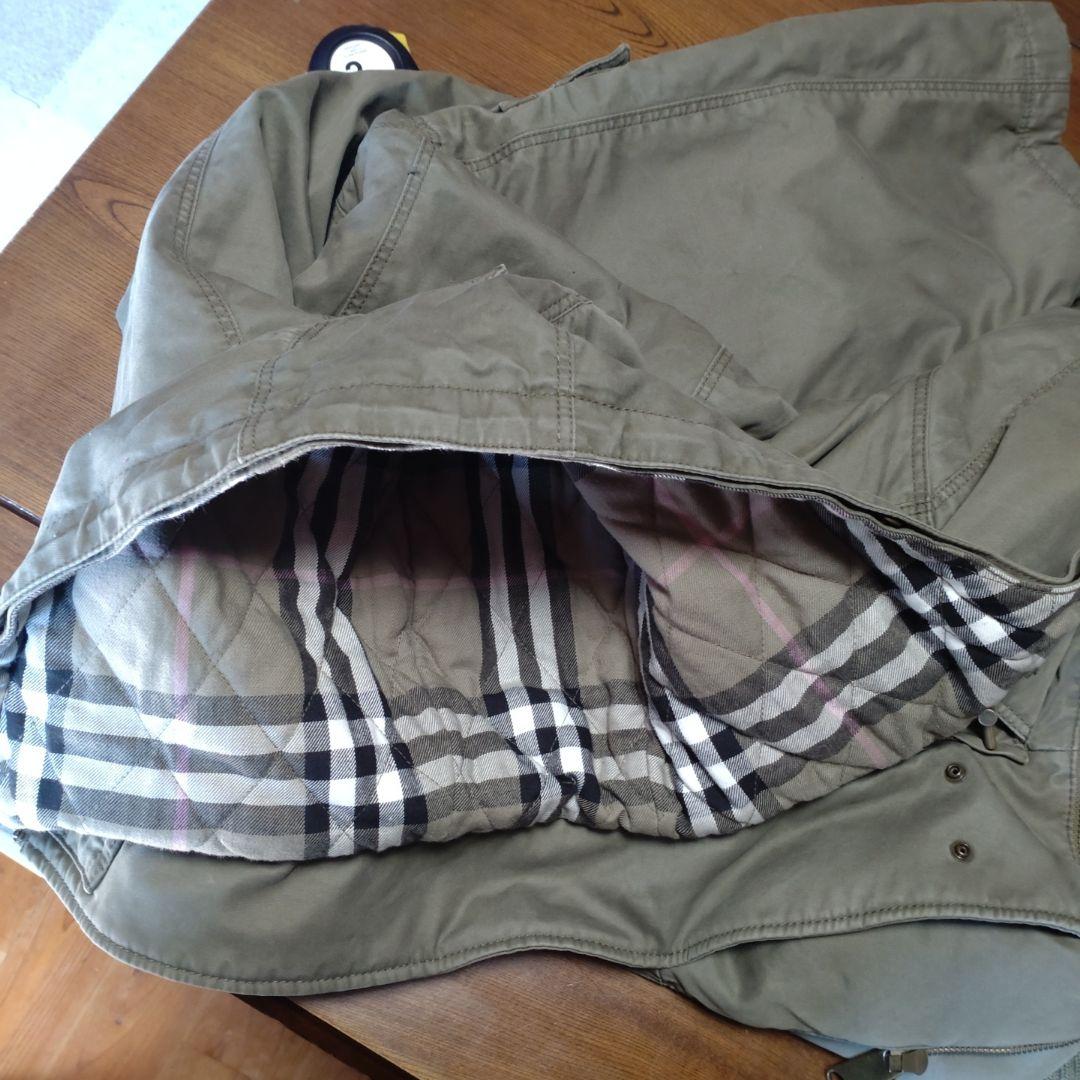 Burberry 　ブルレ　フード付きミリタリージャケット カーキ