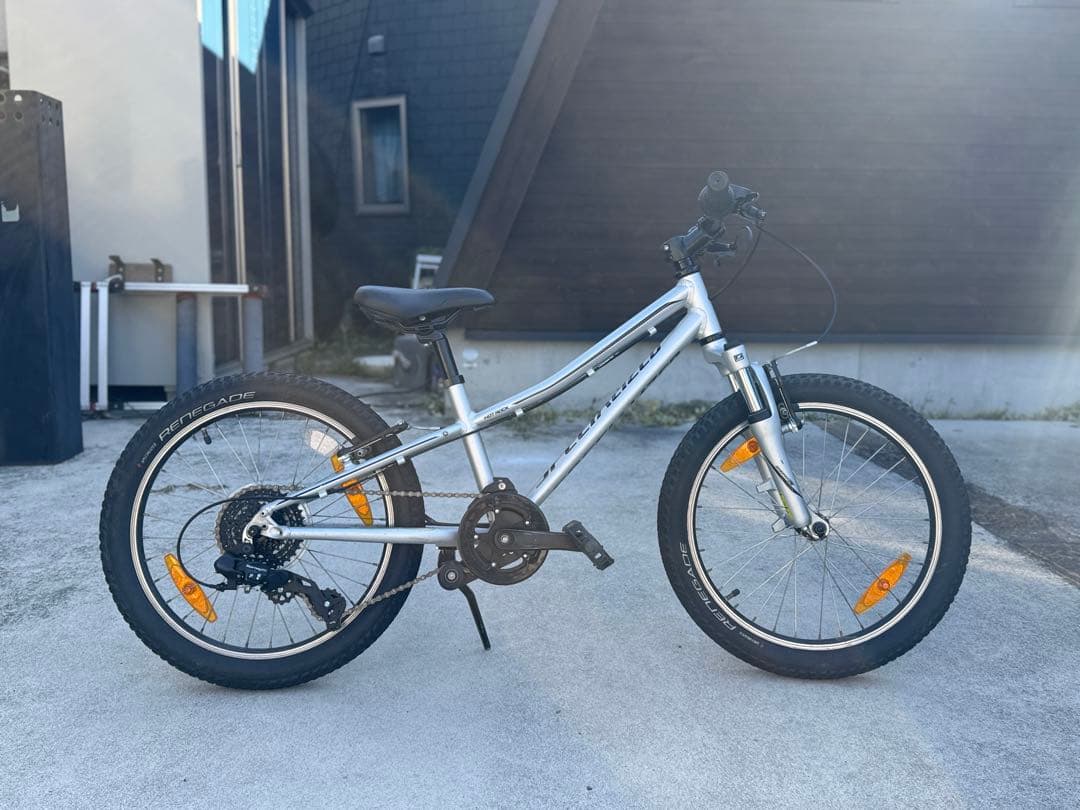 自転車本体 specialized hotrock20