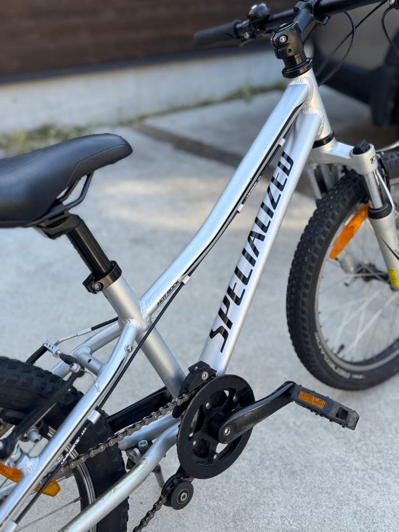 自転車本体 specialized hotrock20