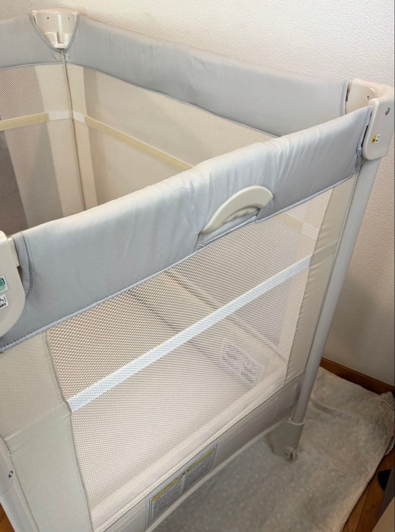 人気　アップリカ COCONEL AIR ココネルエアー　ベビーベット