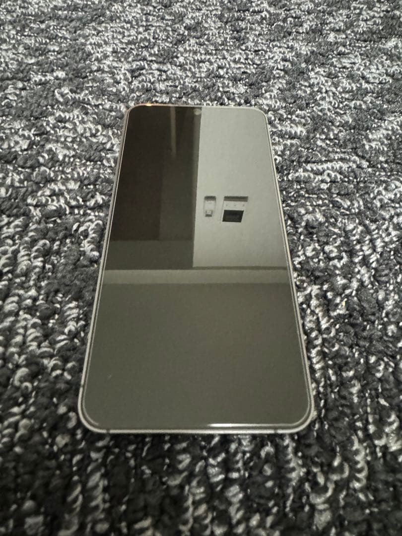 Samsung Galaxy S24 本体／新品同様です⭐︎