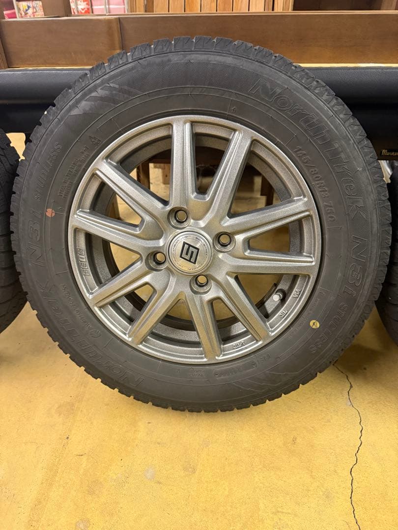 145/80/R13 スタッドレスタイヤ ラパン