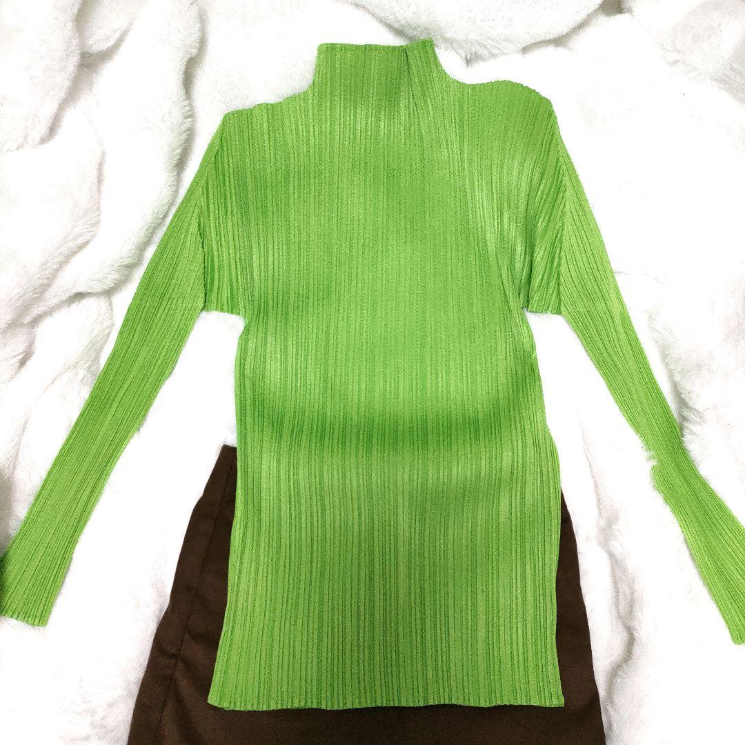 プリーツプリーズpleatsplease イッセイ・ミヤケ 長袖ブラウスグリーン