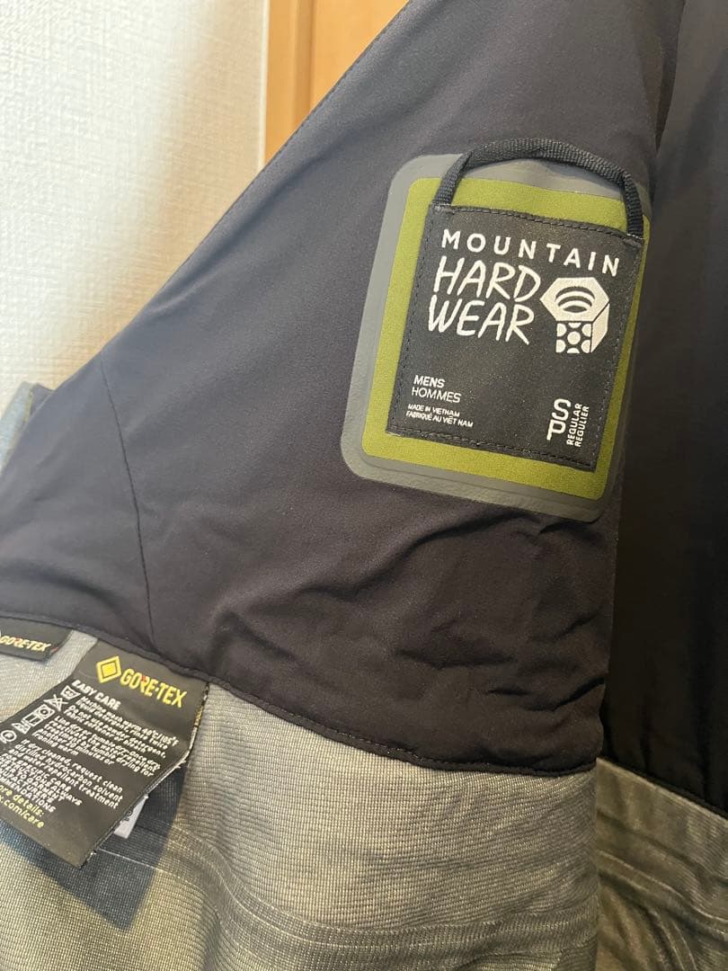 マウンテンハードウェア　スノーボードウェア　サイズS