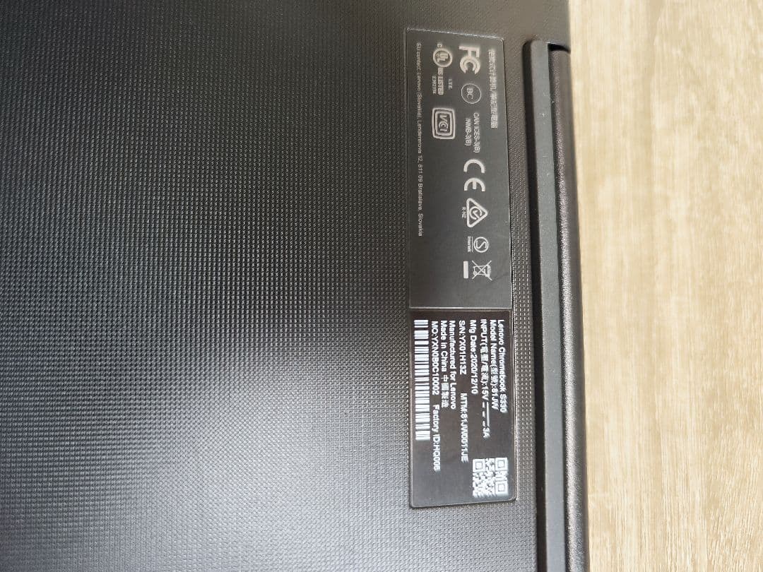 Chromebook本体 Lenovo Chromebook S330