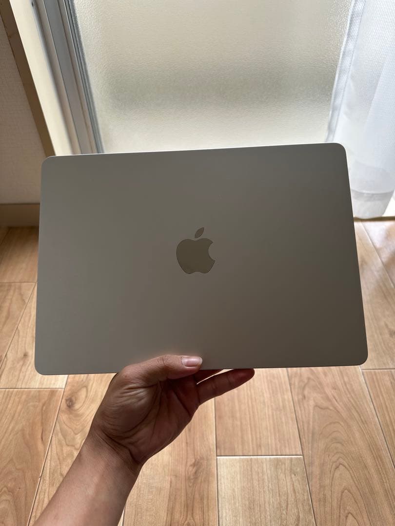 Apple MacBook 13インチ シルバー
