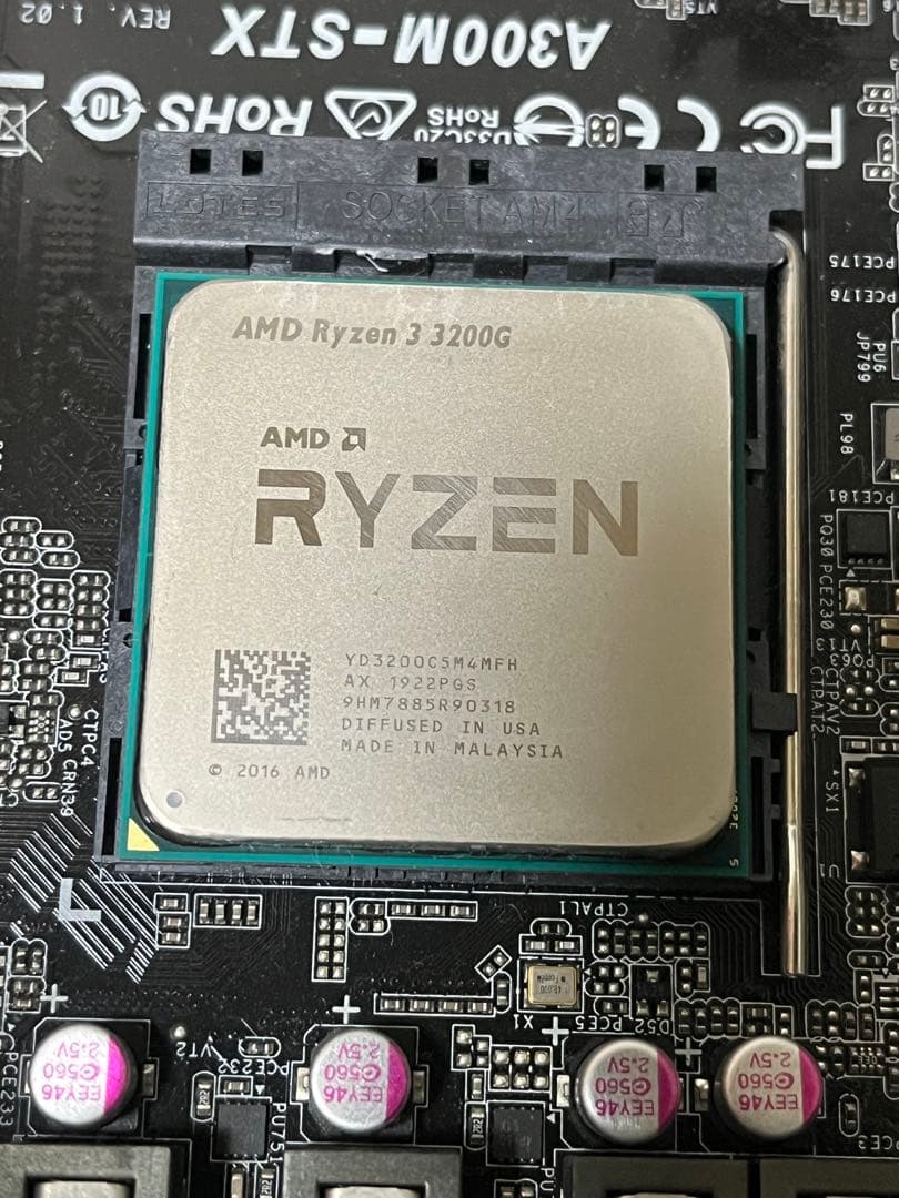 ASRock DeskMini A300 ミニPC ryzen3 3200g