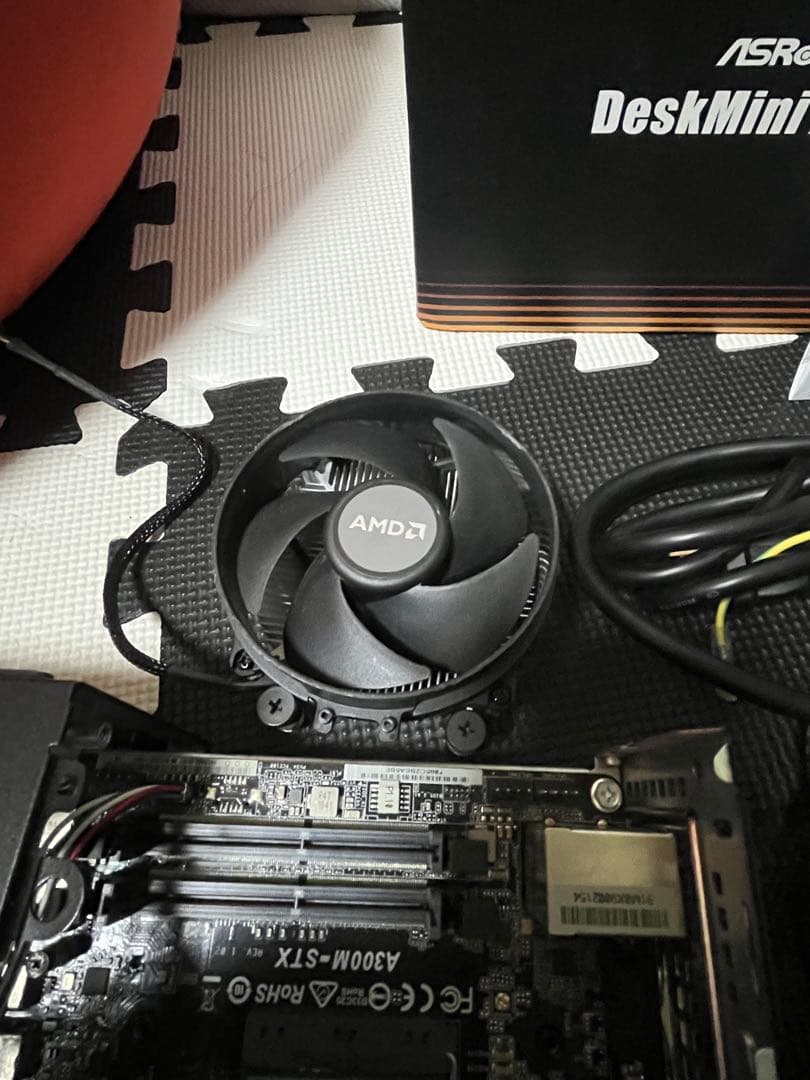 ASRock DeskMini A300 ミニPC ryzen3 3200g