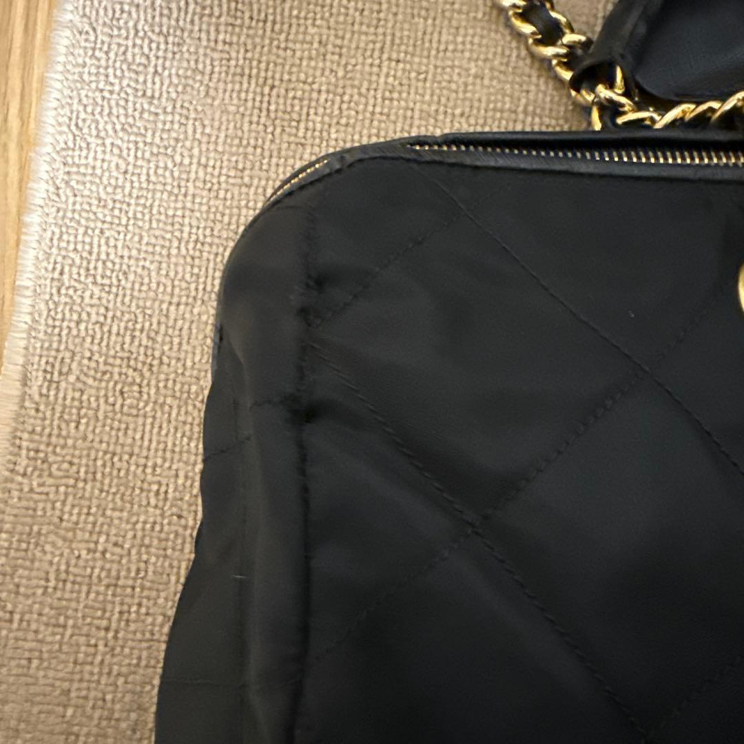 リーリエ プラダ　ボストンバッグ　チェーン　ナイロン　キルティング　白タグ