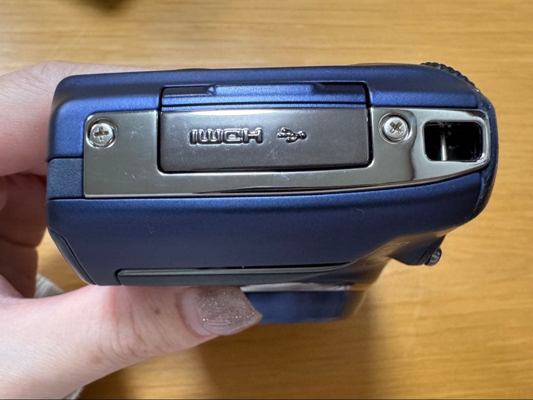 ジャンク品　Fujifilm FinePix F900EXR ネイビーブルー