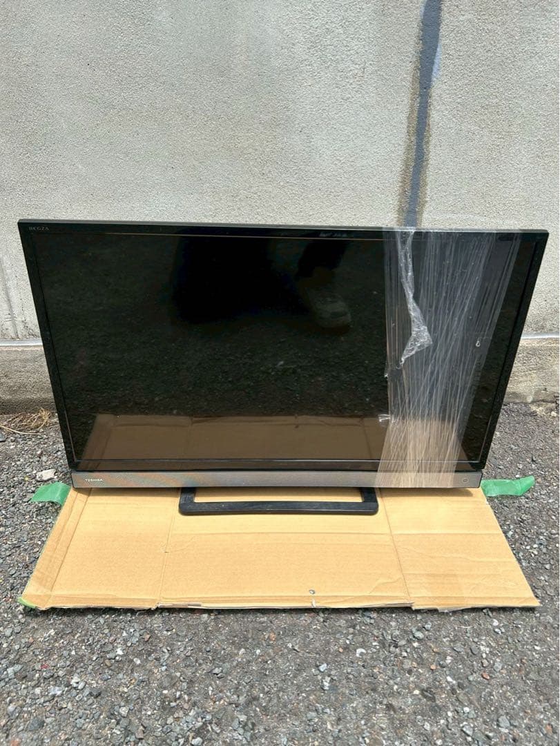 TOSHIBA (レグザ) 32V型 /ハイビジョン液晶テレビ 2016年製