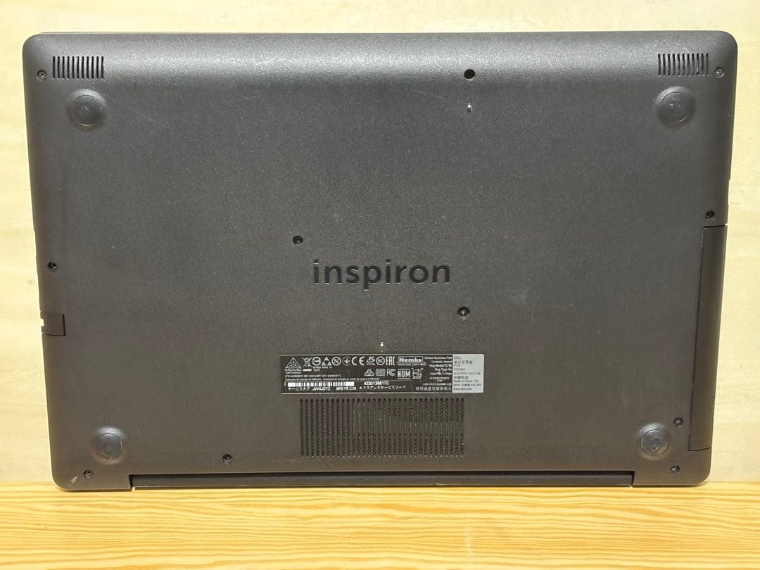 DELL ノートPC i5 8250U 4GB SSD128GB