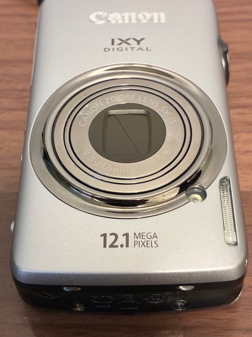 ★Canon IXY Digital 12.1メガピクセル PC1437