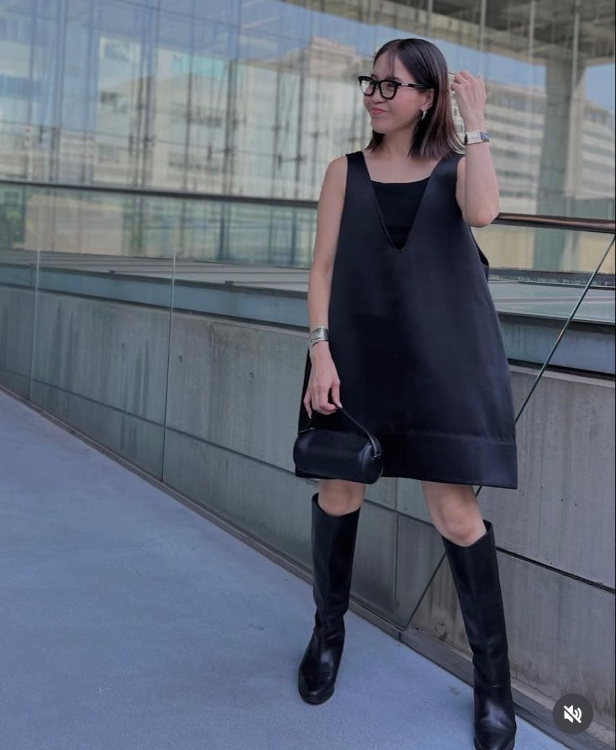 ワンピース eLLa. satin twill jumper skirt