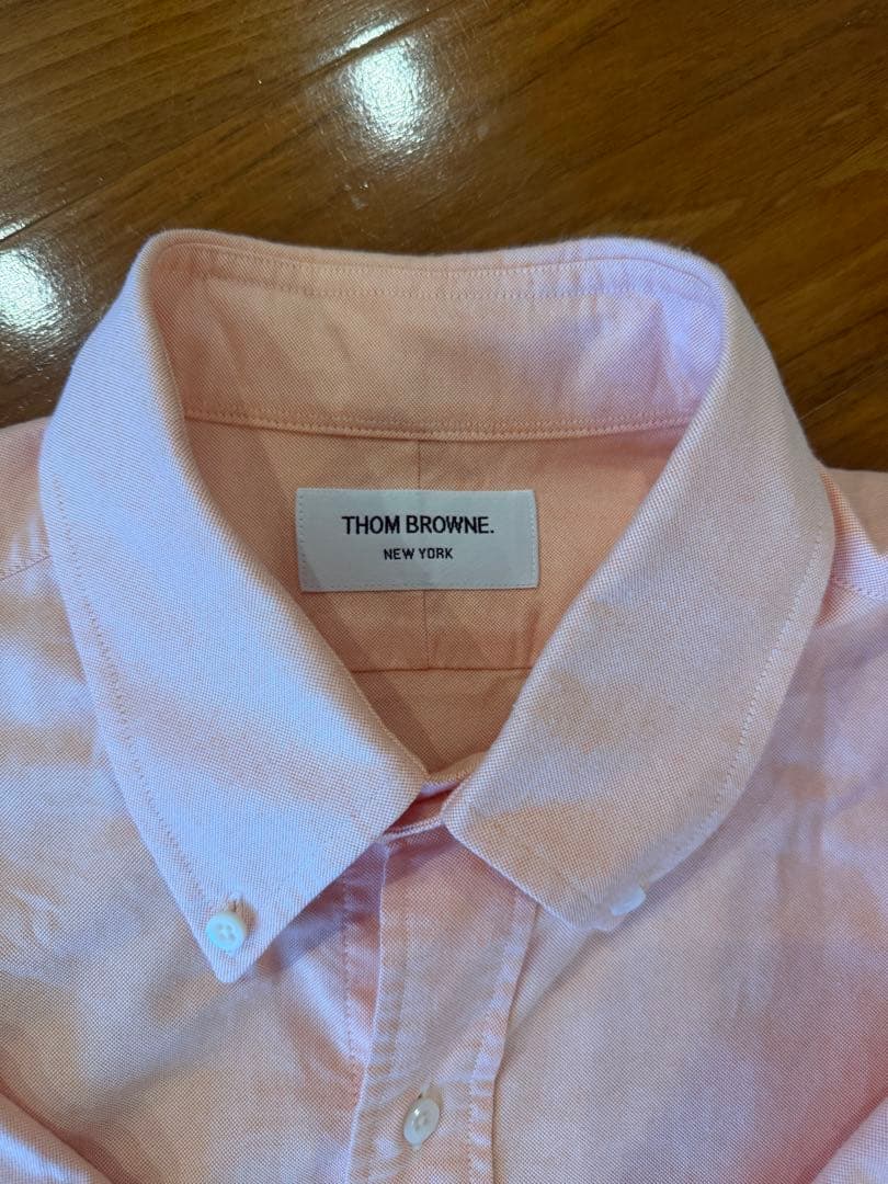 【THOM BROWNE】ピンク ボタンワイシャツ