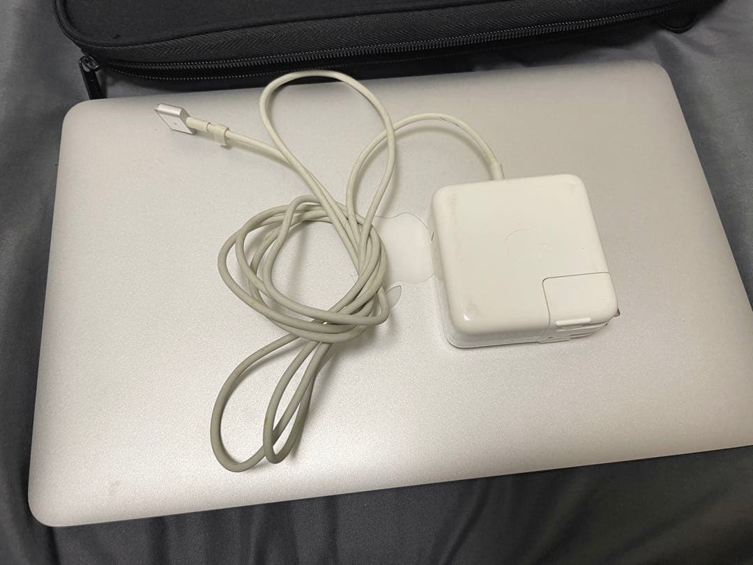 MacBook本体 MacBook Air 11-inch, Mid 2013