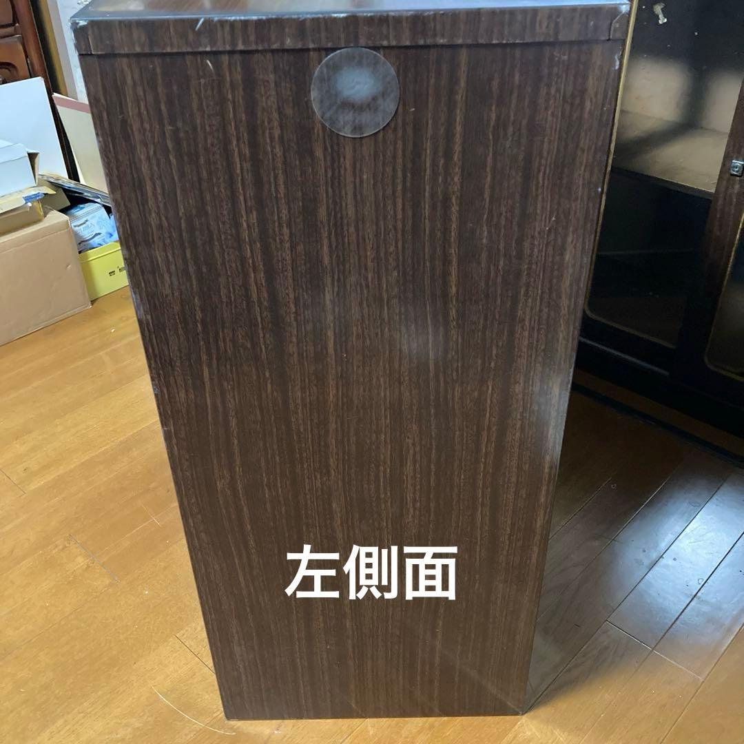 コクヨ スチール ガラス窓キャビネット 書庫 送料込 ①