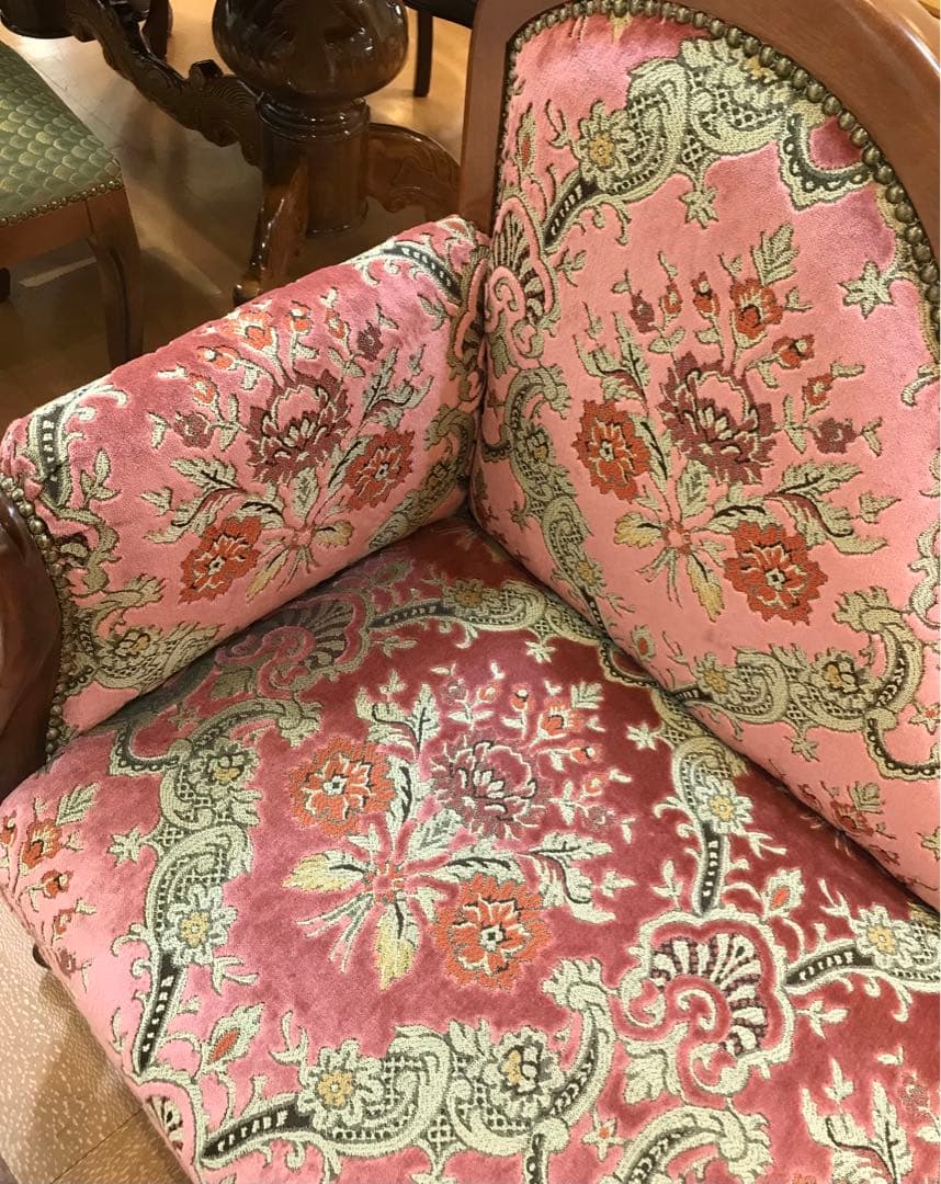 イタリア製　クラシックデザイン カウチソファ