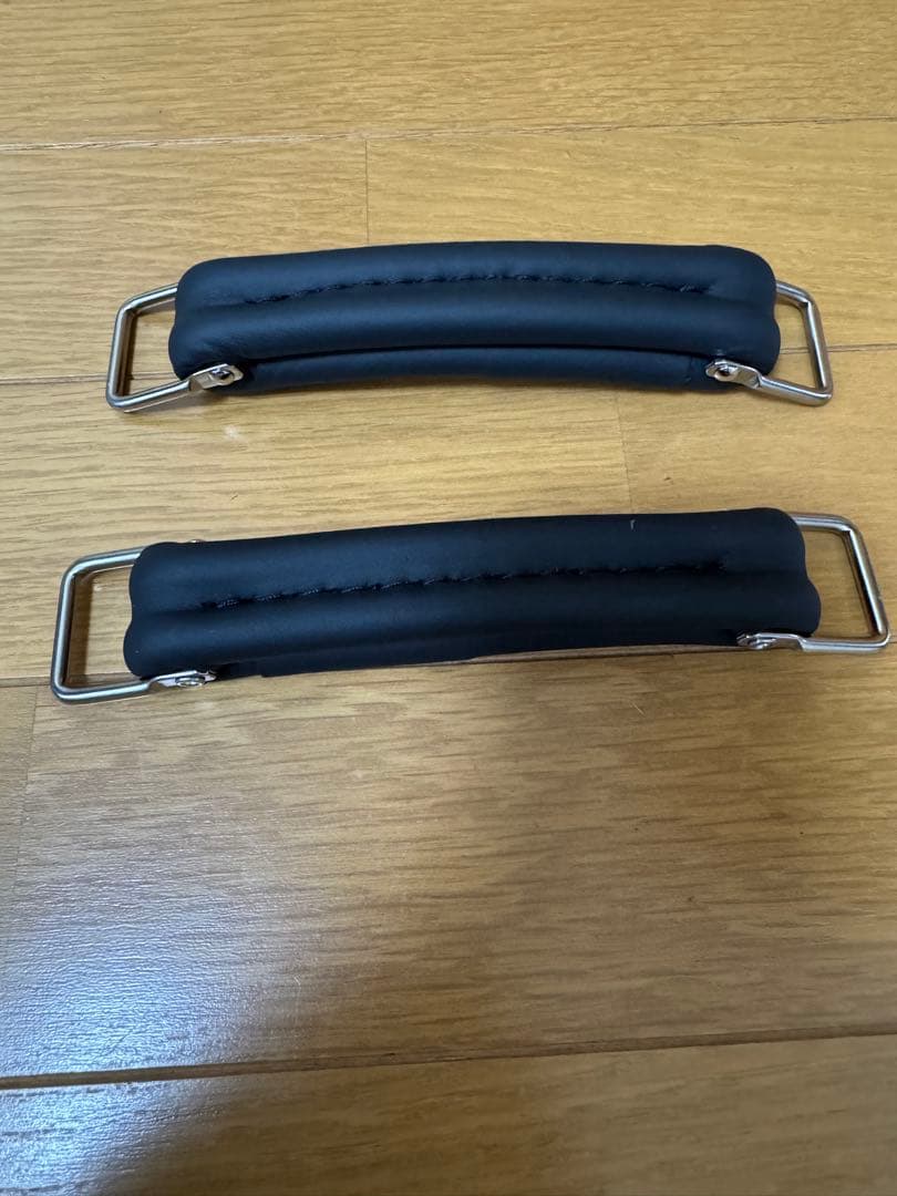 新品未使用品　クラシックキャビン用ホイール、ハンドル、タグ