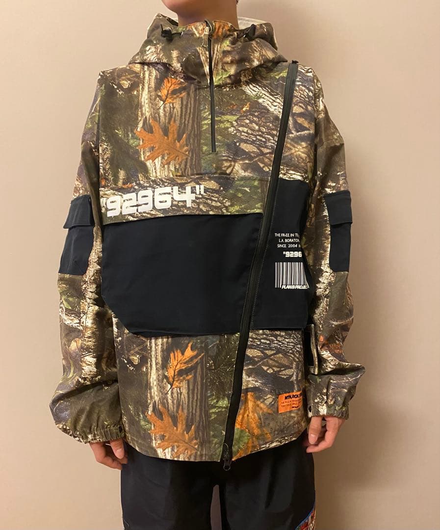 マウンテンロックスター　プランB Mサイズ　ウェア