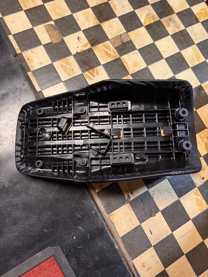 HRCシート GROM グロム (JC92)