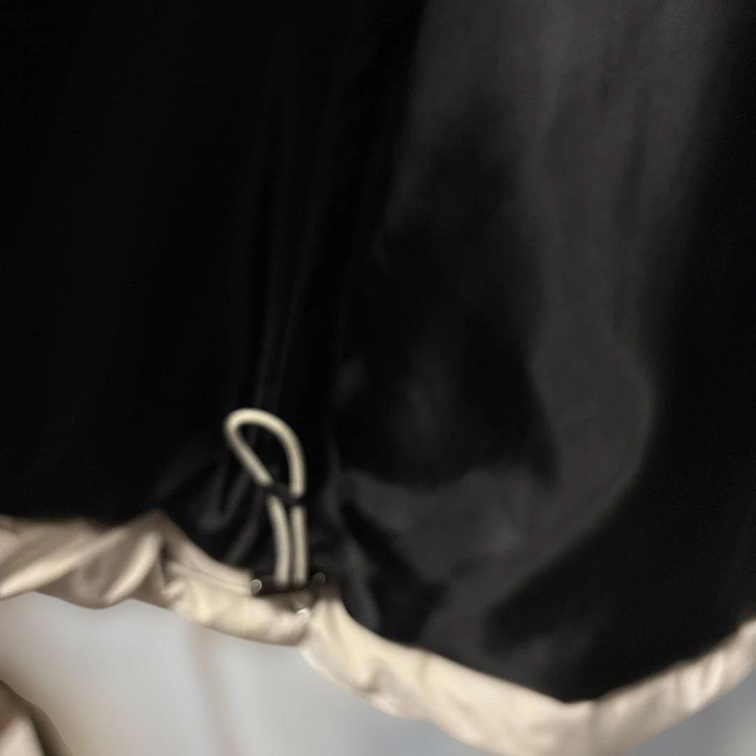 ダウンジャケット ブラック/ホワイト