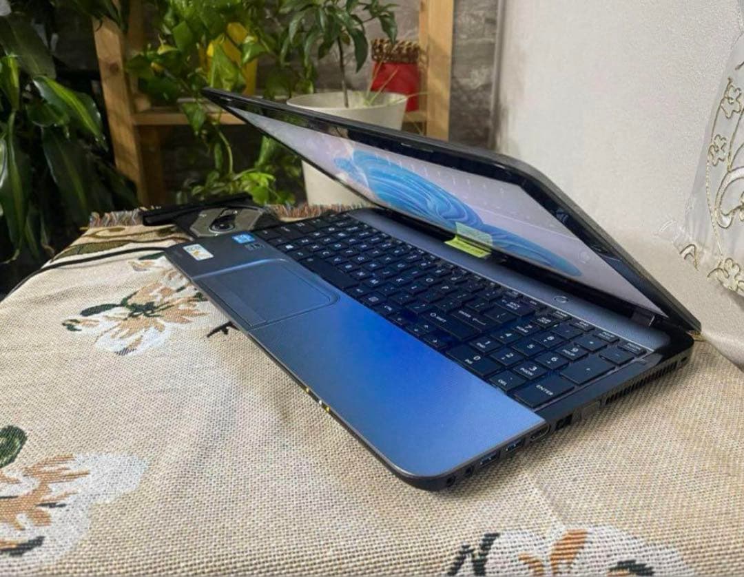 東芝パソコンノ-ト第3世代i3✨■Office■4GB Windows11