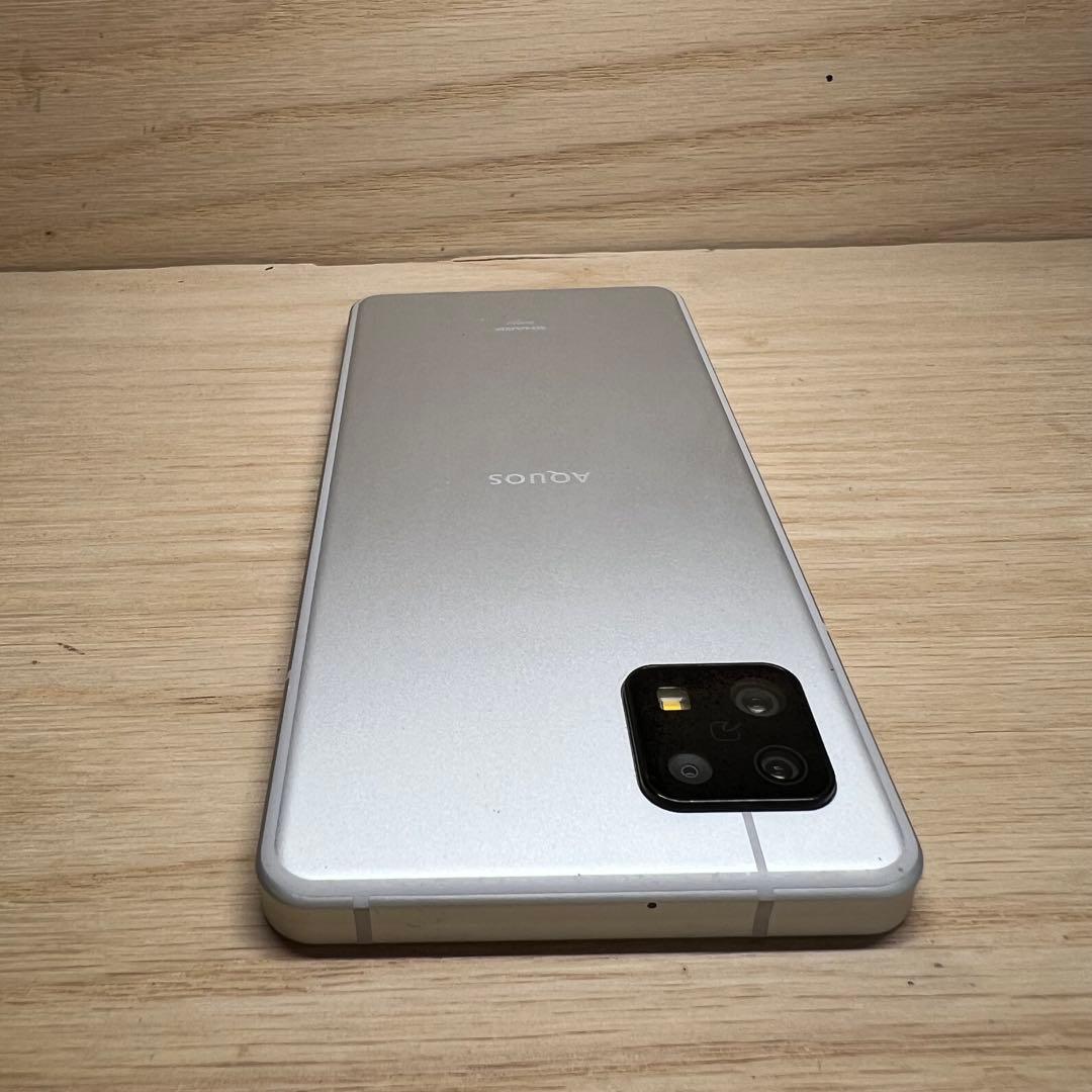 シャープ AQUOS sense6s SHG07本体 E157