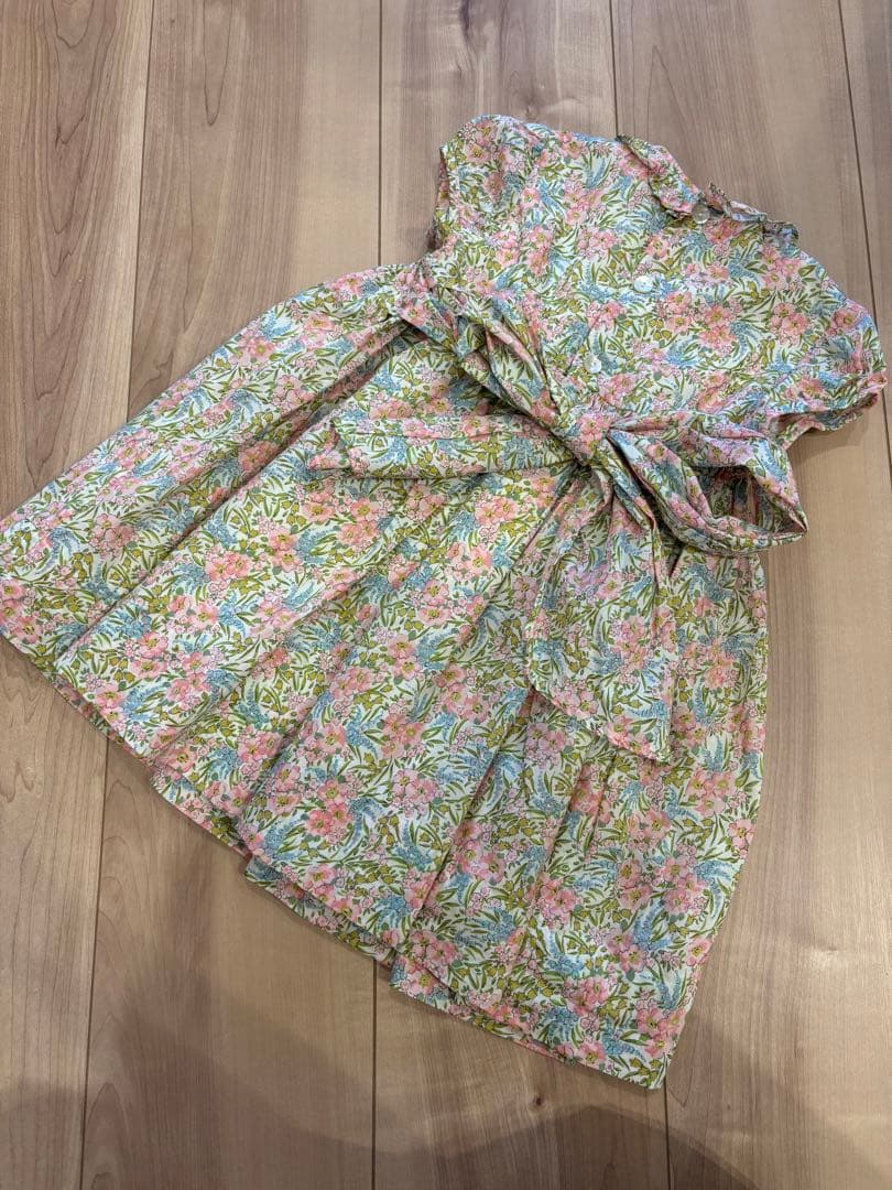 amaia kids アマイアキッズ　リバティ　スモッキング　ワンピース　3y