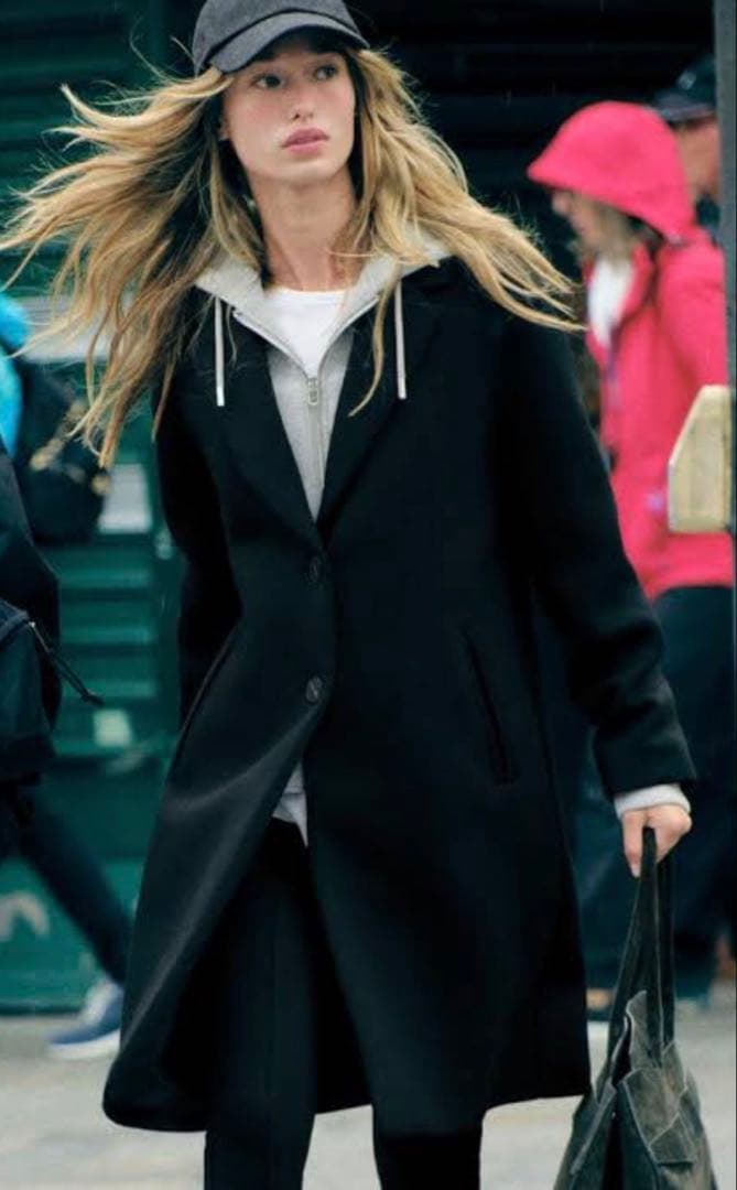 ZARA ブラック　デタッチャブル　フードコントラストコート　サイズ　XS