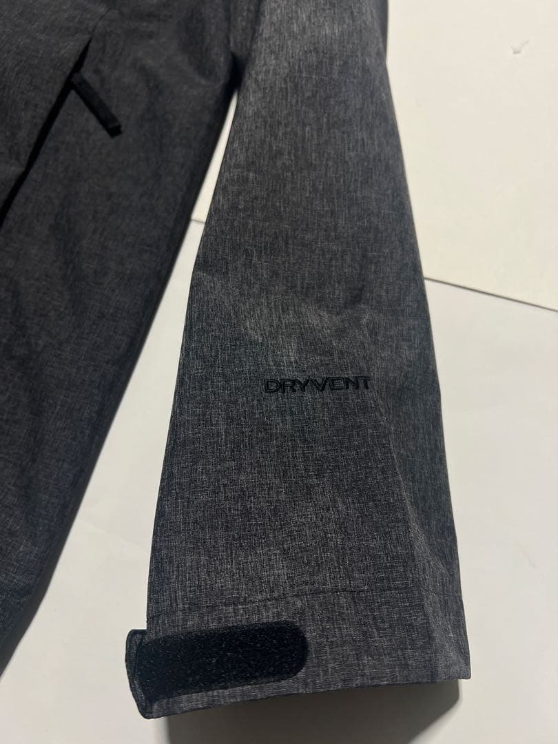 ★未使用 ノースフェイス ジャケット ダークグレー色 NJ2HN00B