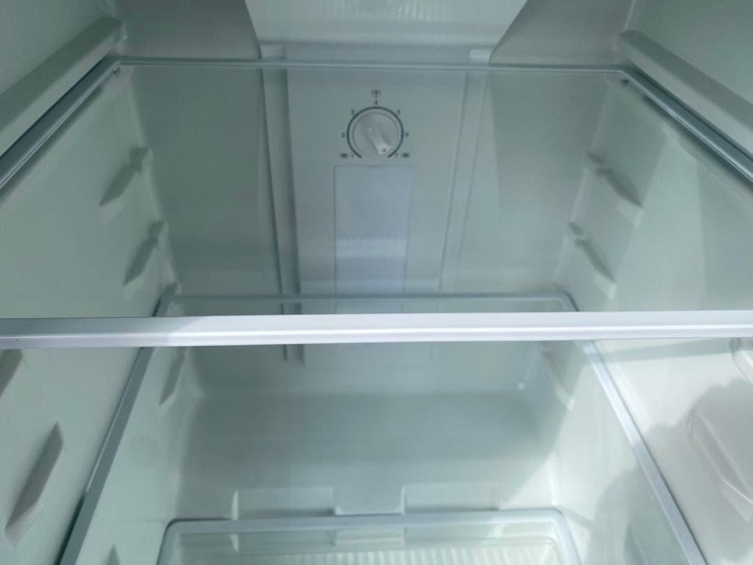 小型冷蔵庫 201L 1人暮らし　2人暮らし