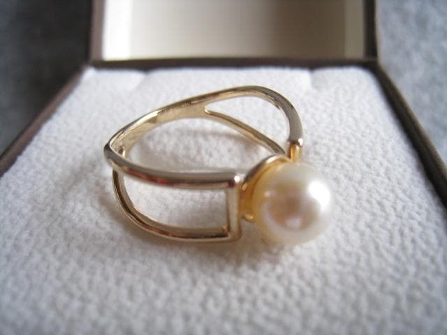☆素敵！天然あこや真珠7.0mm k10金イエローゴールド指輪リング新品！