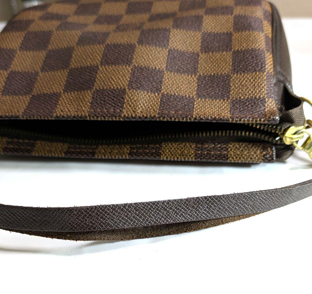 Louis Vuitton ダミエポーチ 注意事項あり