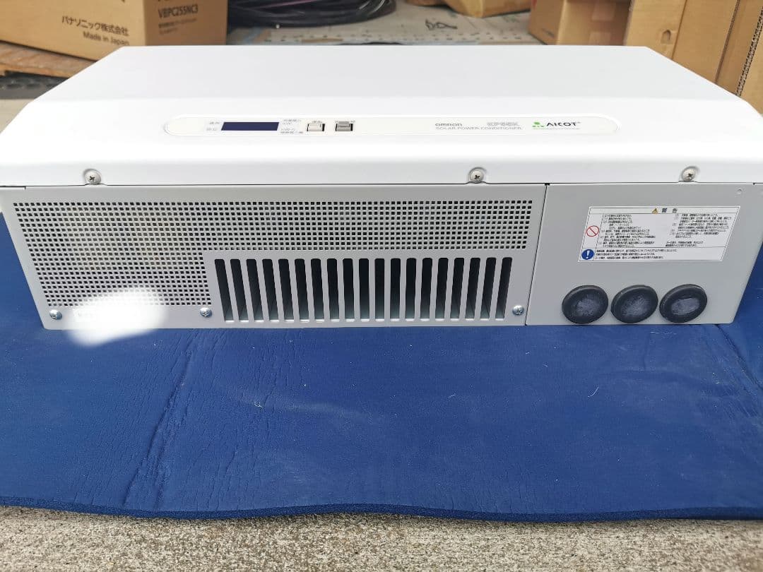 オムロン屋内集中型単相5.5kWパワーコンディショナ美品KP55K-KC