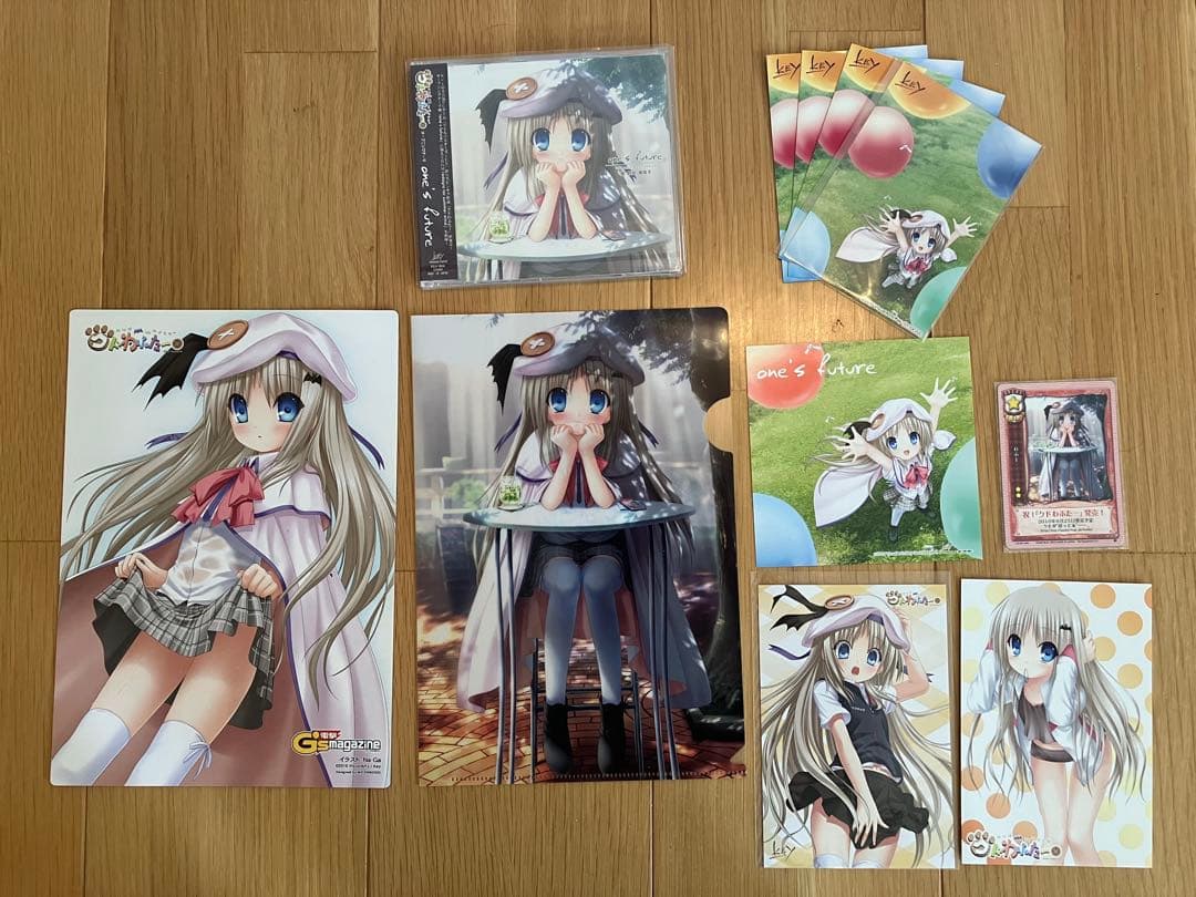 クドわふたー　下敷き　タオル　ストラップ　キーホルダー　ポストカード　ブロマイド