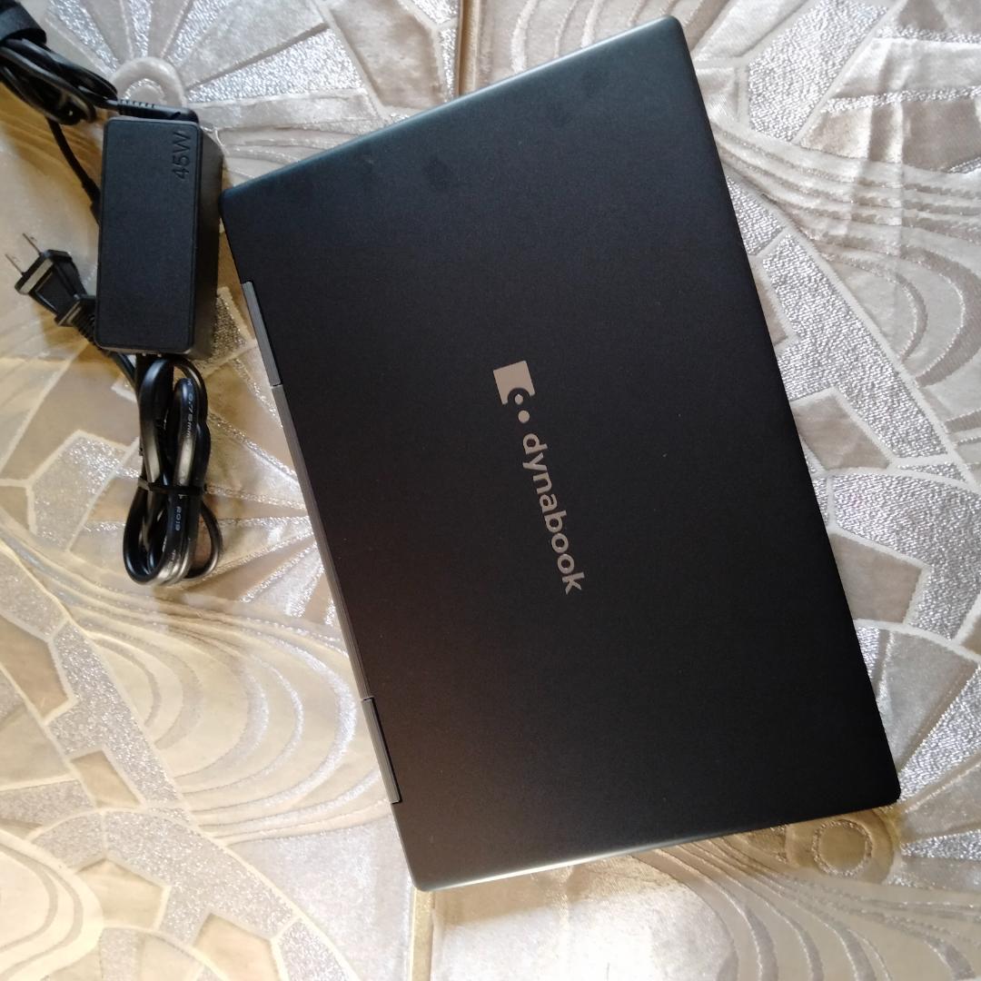 ▷タッチ▷V83HS 11世代 i5 16G 256G 1920＊1080 東芝