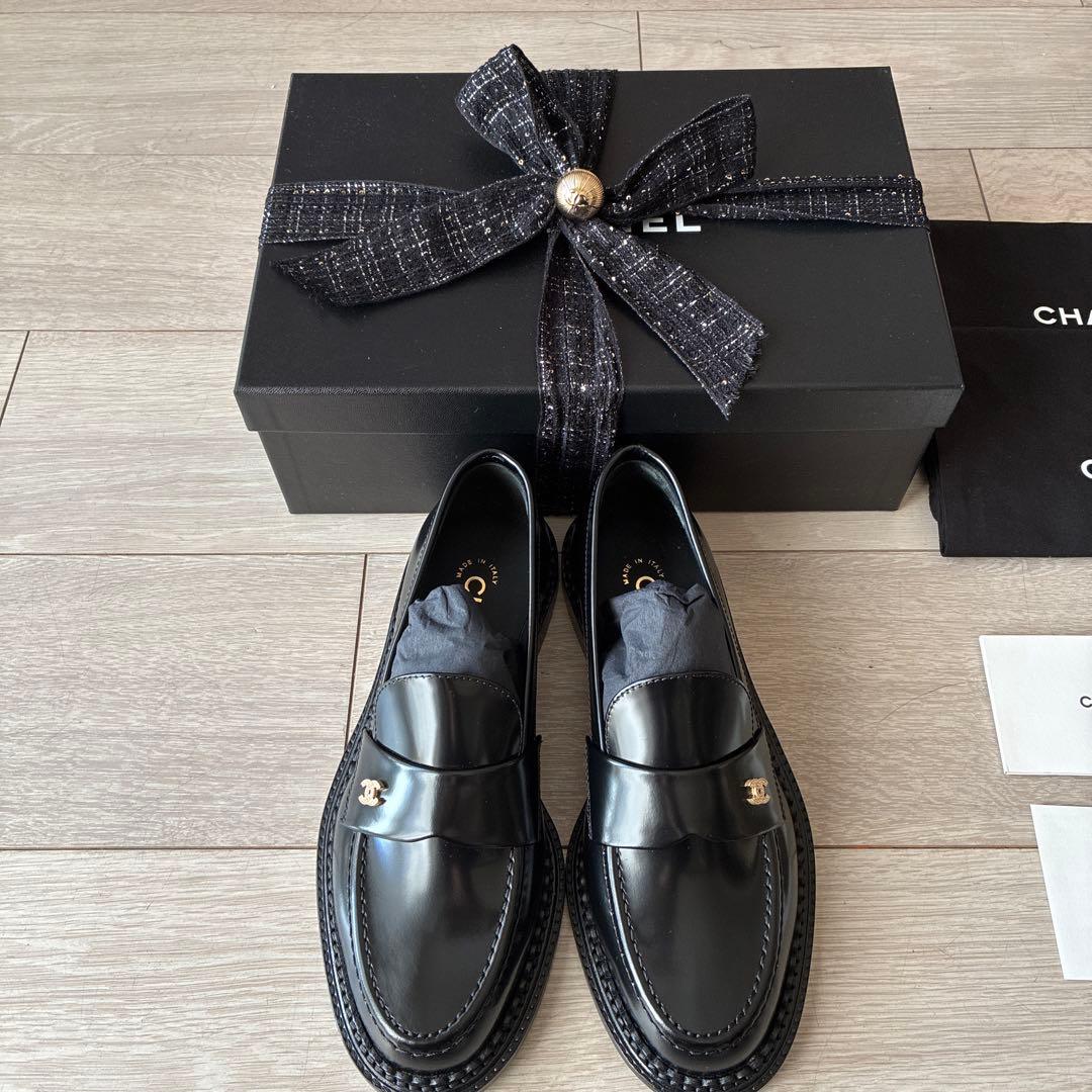新品•未使用　今季　CHANEL シャネル　ローファー　サイズ23.5-24