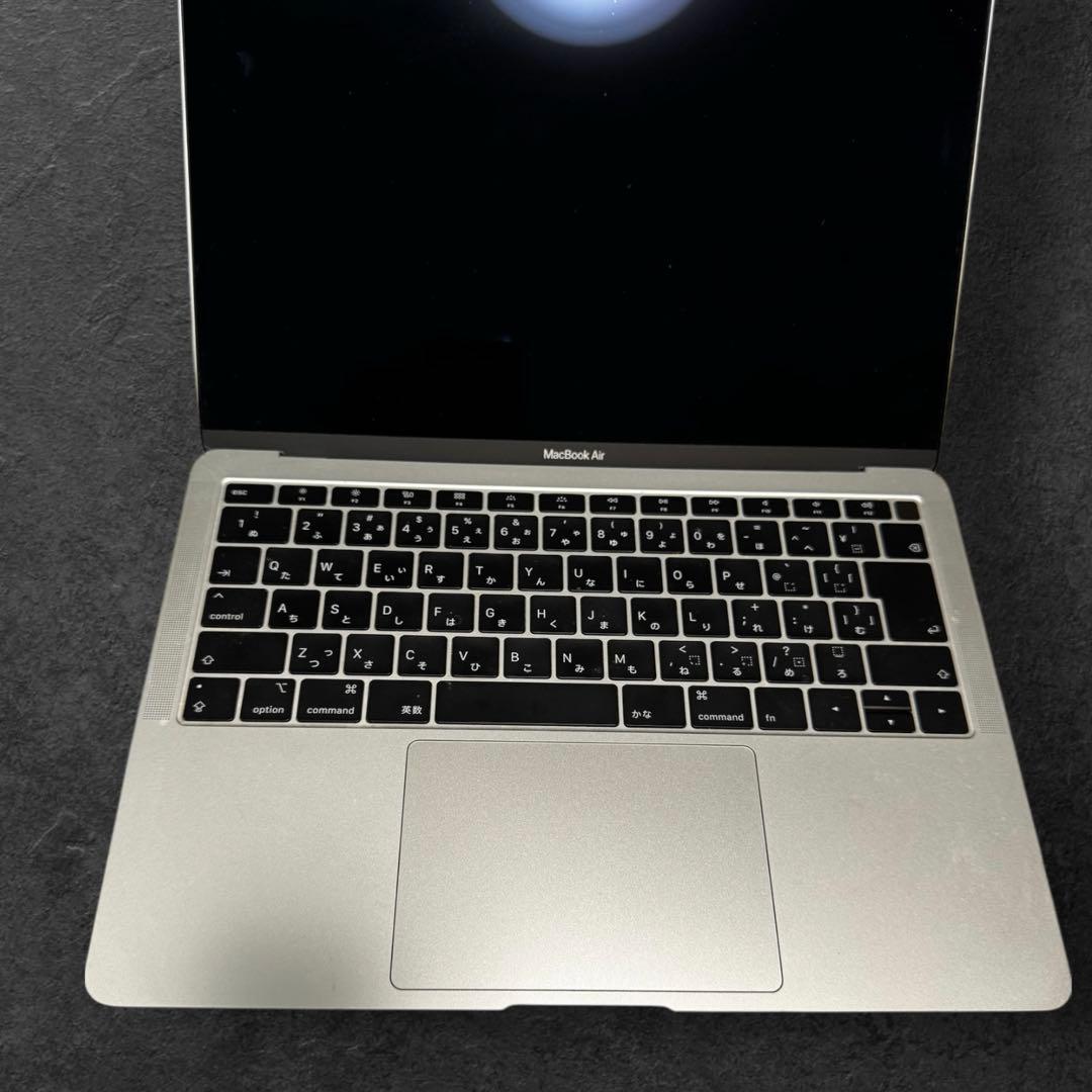 MacBook Air A1932 8GB/256GB ジャンク品 動作未確認