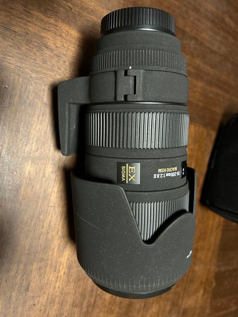 美品Sigma 70-200mm F2.8 マクロレンズ