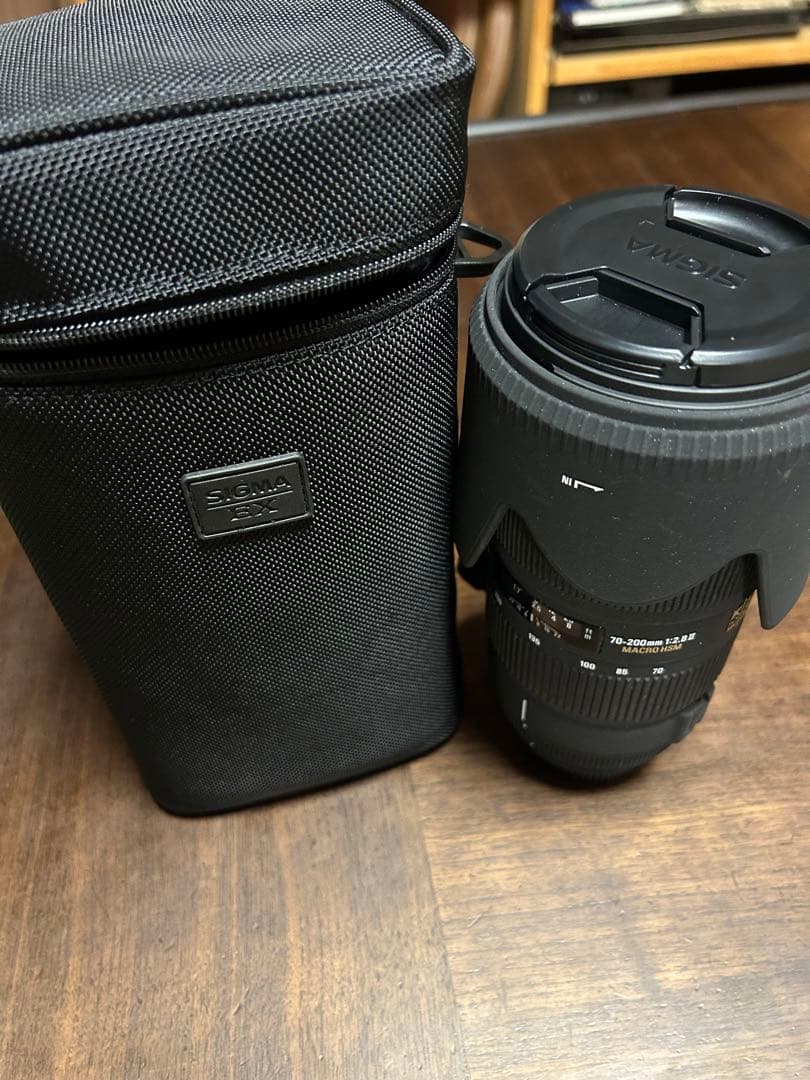 美品Sigma 70-200mm F2.8 マクロレンズ