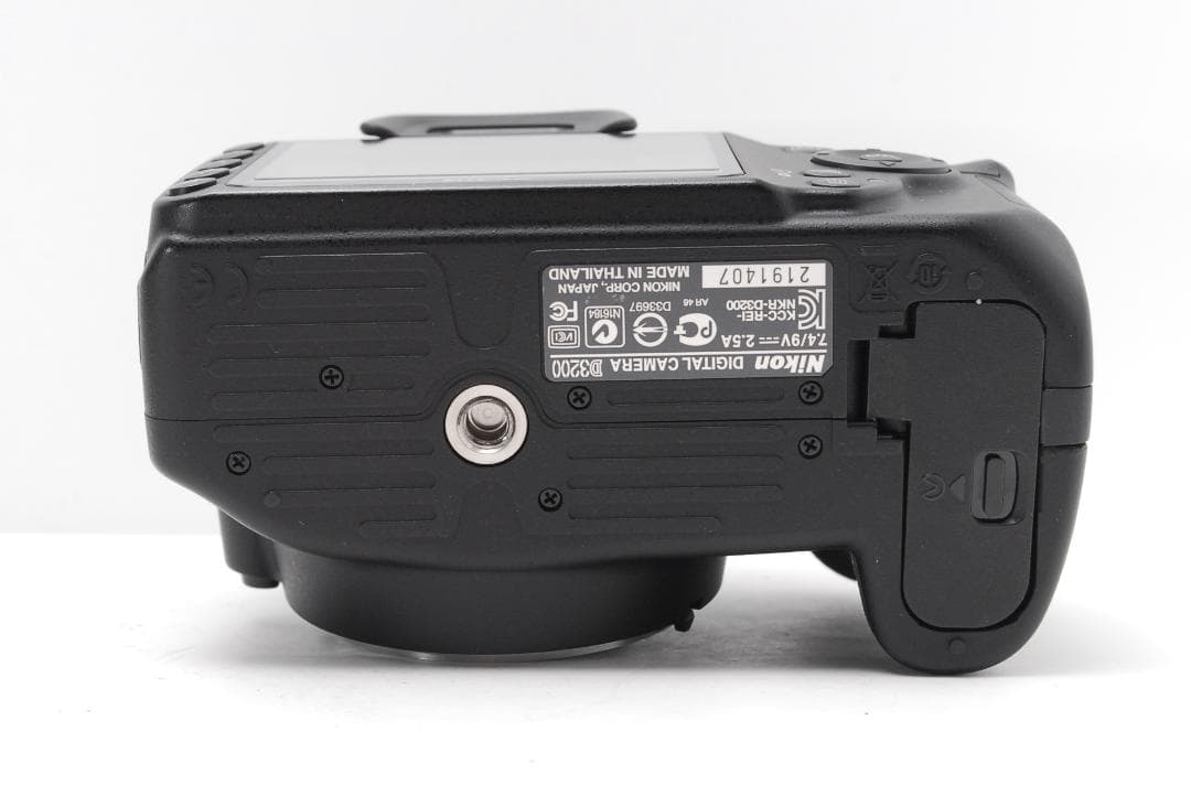 【ショット数４５１枚】Nikon D3200　スマホ転送　使用感少美品　動画OK