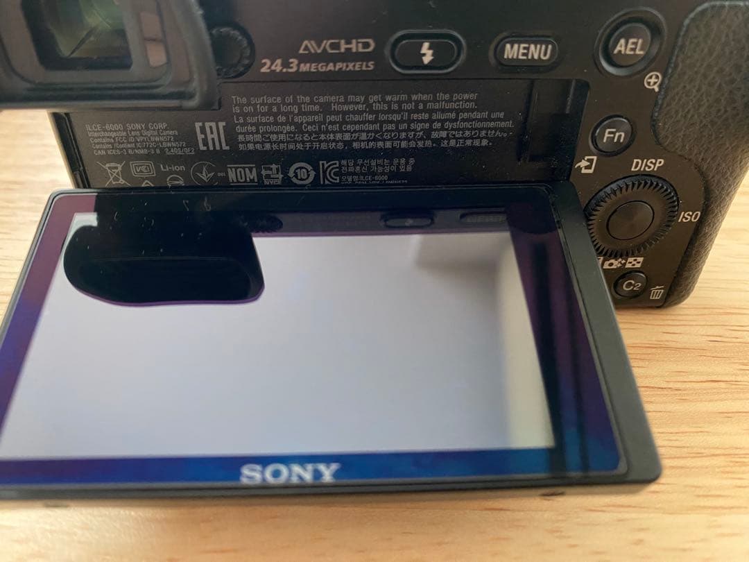 SONY α6000 ミラーレス一眼カメラ 本体　箱付き