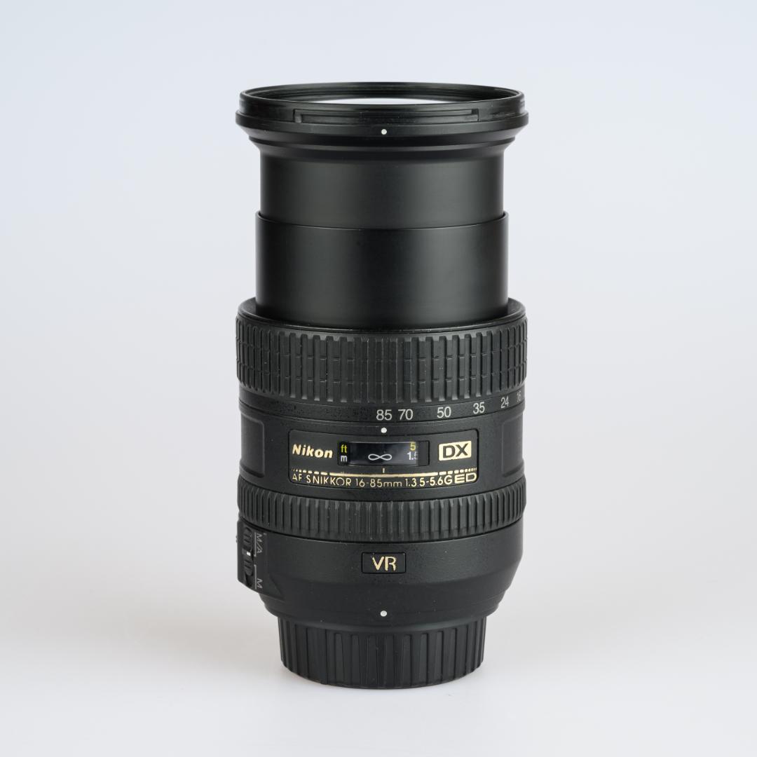 Nikon DX 16-85mm f3.5-5.6G ED VR　良品