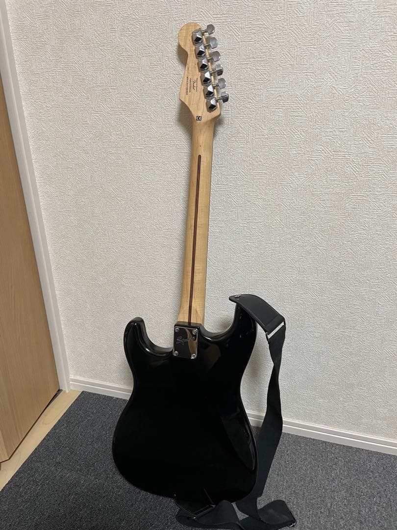 Squier by Fender スクワイアスクワイヤーストラトキャス