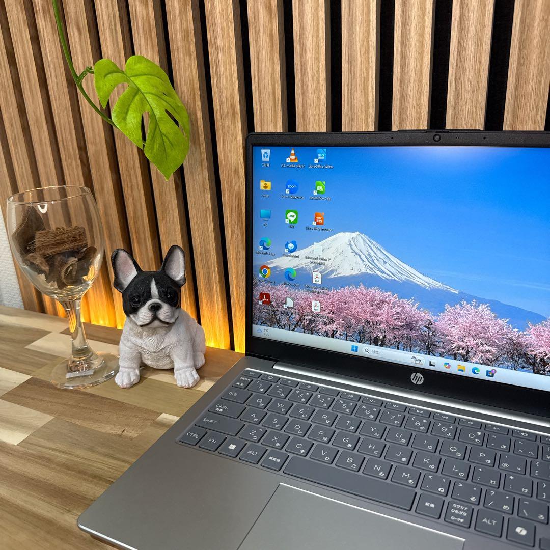 準新品 2024年モデル‼️HP Laptop☘SSD512GB☘ノートパソコン